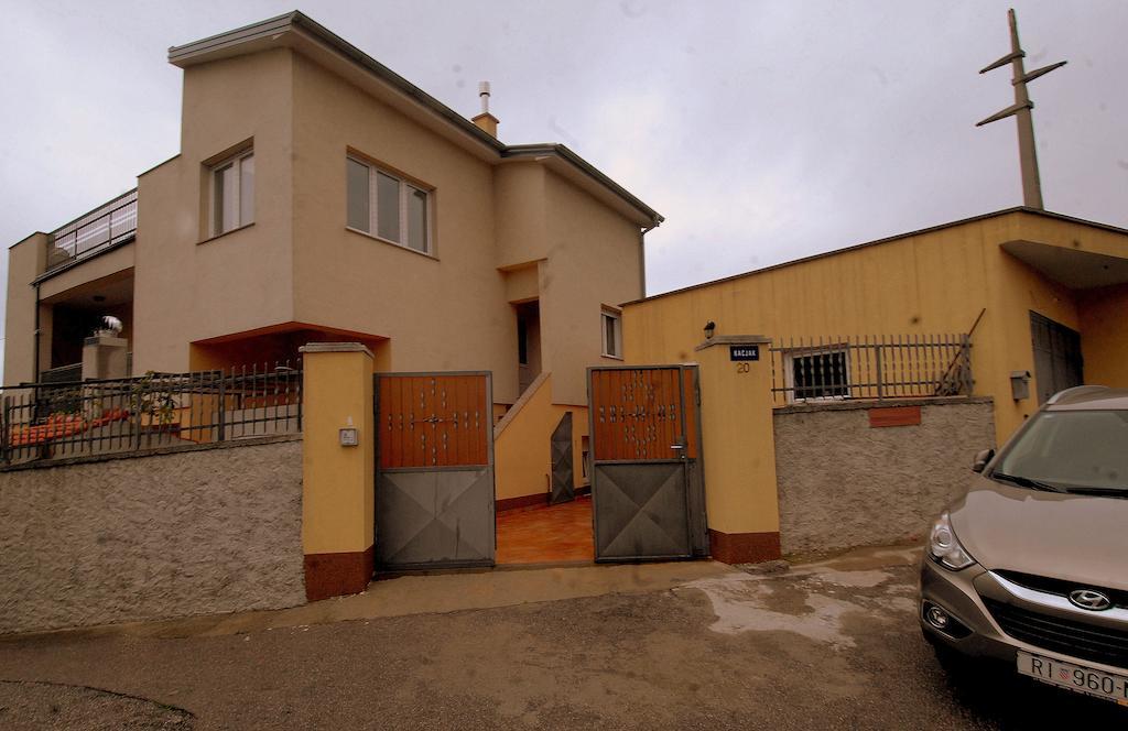 Guesthouse Konti Rijeka Exterior foto